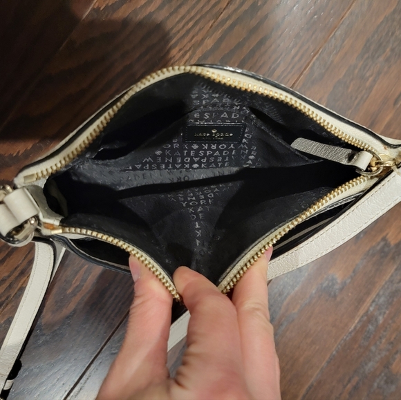 Kate Spade New York Women's Crossbody Bag - Picture 4 of 5